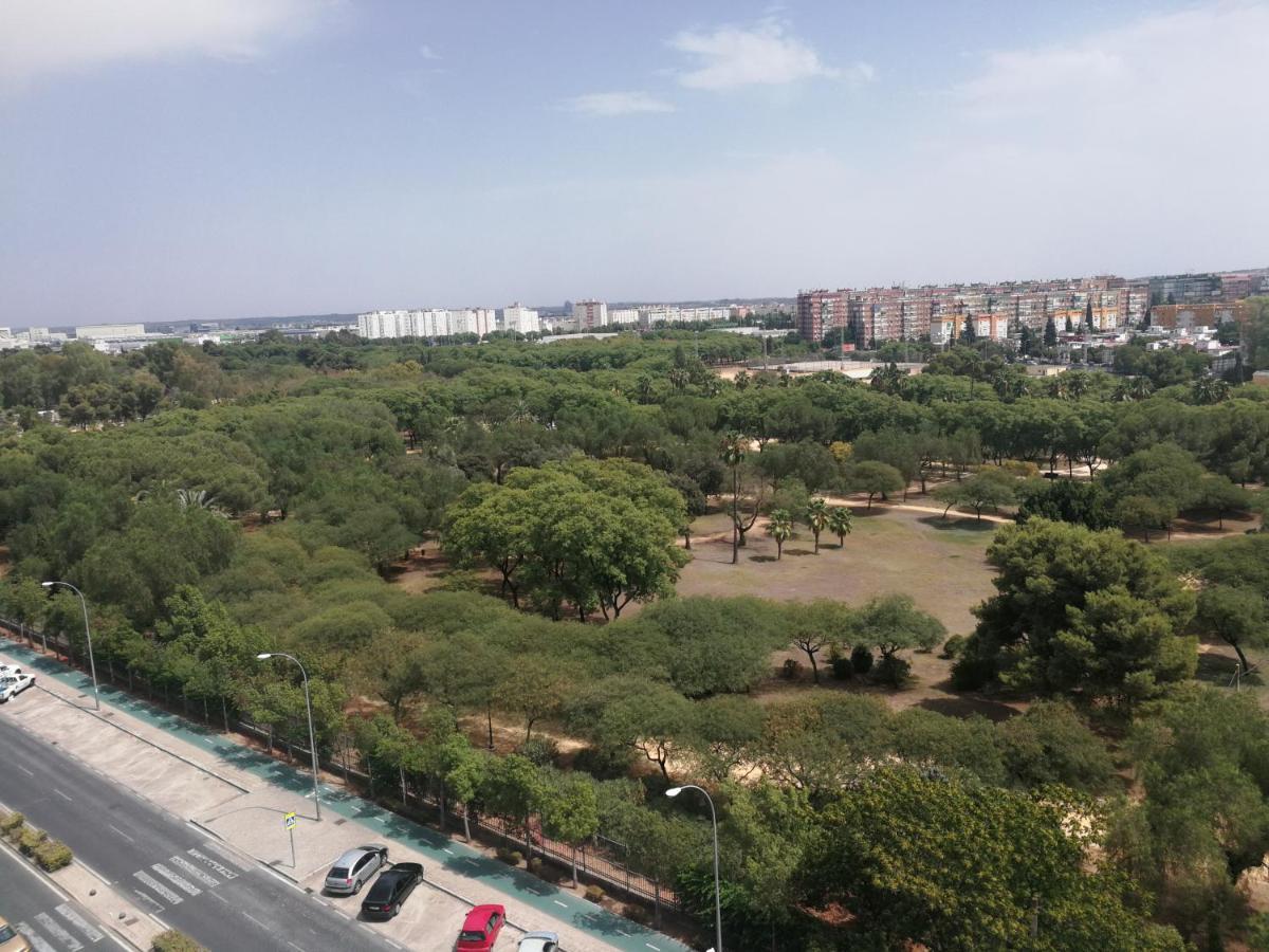 Apartamentos Flamenco B&B Seville Ngoại thất bức ảnh