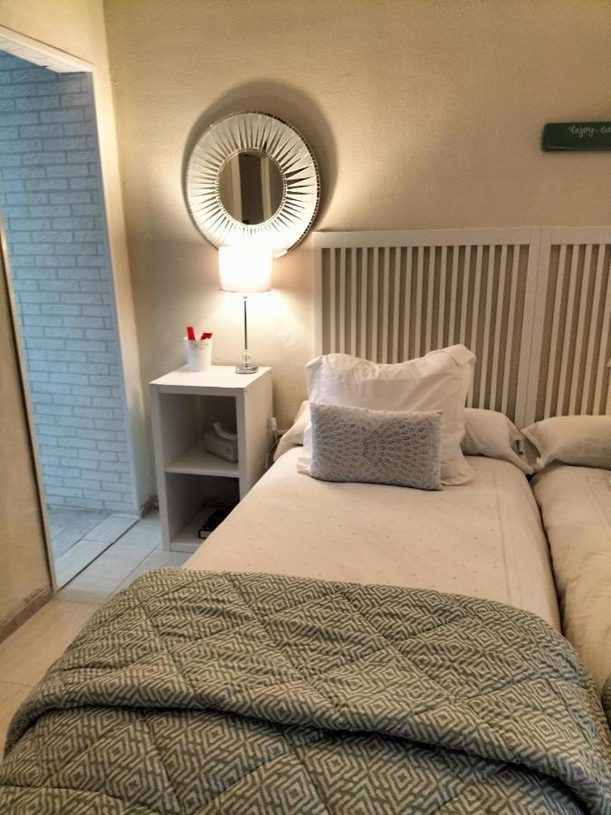 Apartamentos Flamenco B&B Seville Ngoại thất bức ảnh